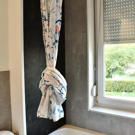 Apartment La Domus Lemaitre 5- Parking - Tv - Wifi Bavay