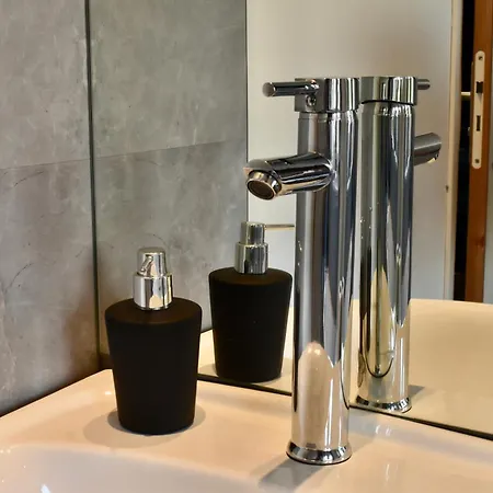 La Domus Lemaitre 5- Parking - Tv - Wifi *